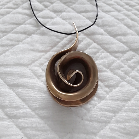 Natsuko Toyofuku Pendant - Picture 3 of 4